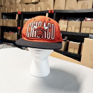 Adidas Chicago Bulls Snap Back Hat‎ Red & Black Blue Label Adidas